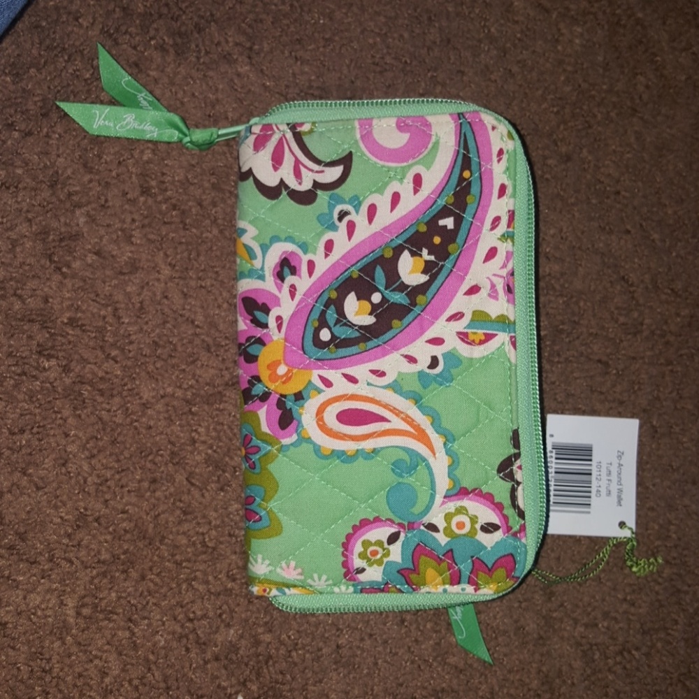 Vera Bradley tutti frutti zip around wallet